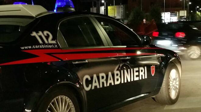 Carabinieri-auto-di-notte.jpg
