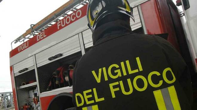 vigili-del-fuoco_stretta.jpg