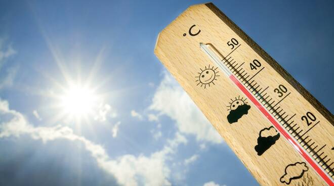 caldo-afa-cambiamento-climatico-estate-sole-termometro-by-fotolia-750.jpeg