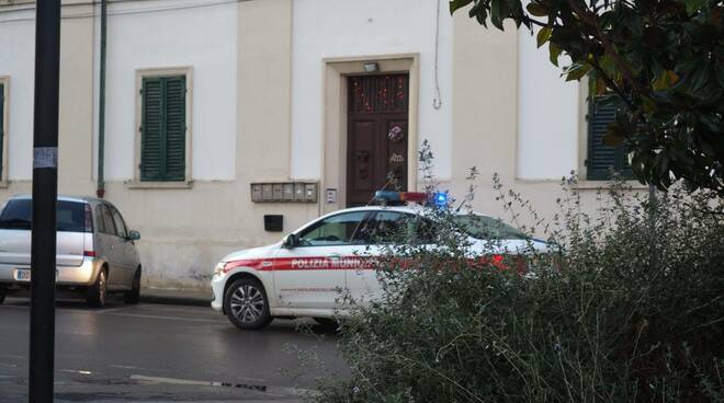 polizia municipale piazza del popolo Santa Croce sull'Arno