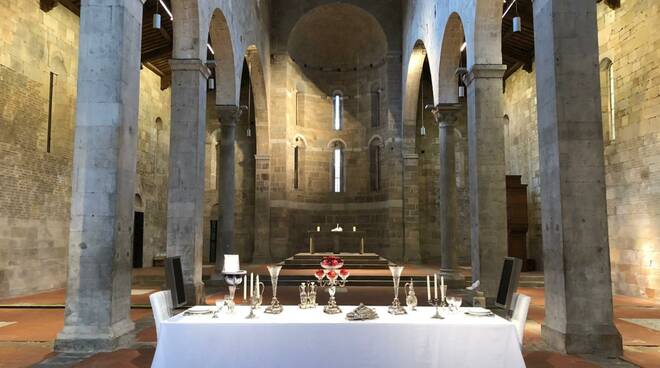 Dinner for two chiesa San Cristoforo Rachel Lee Hovnanian