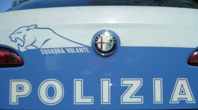 polizia foto letizia tassinari