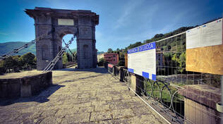 Lavori al Ponte delle Catene 