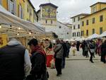 mercato natale piazza san frediano