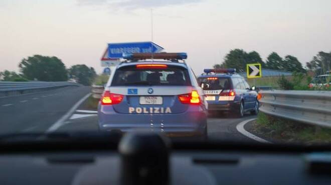 Polizia Stradale Viareggio foto Letizia Tassinari