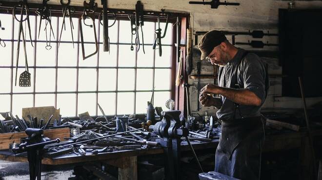 Come organizzare al meglio un'officina meccanica - PRETTO srl