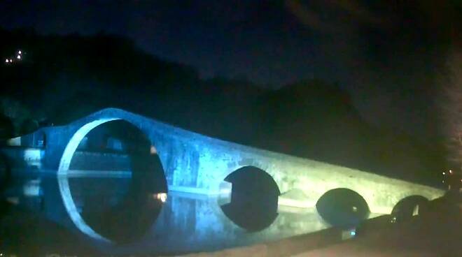 ponte del diavolo borgo a mozzano