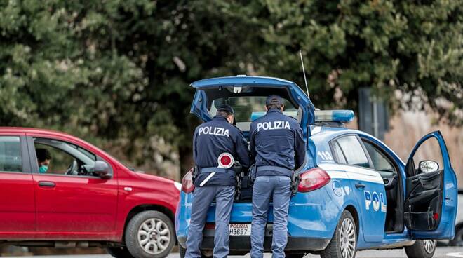 polizia controlli