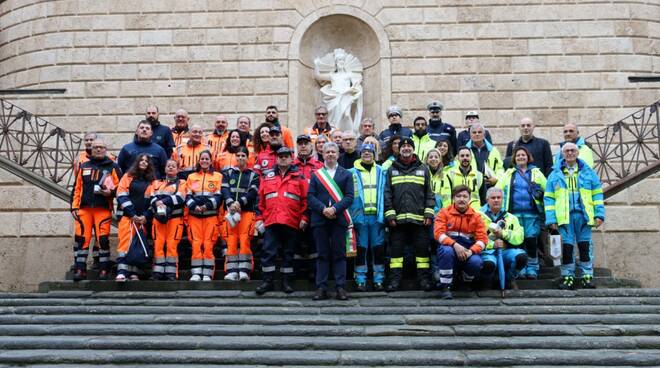 mostra mercato, tartufo bianco, premiazione, vigili, volontari