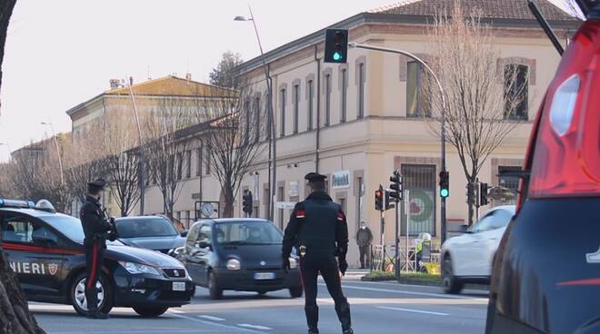 carabinieri Lucca arresto ricercato