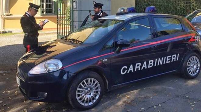 carabinieri massa carrara