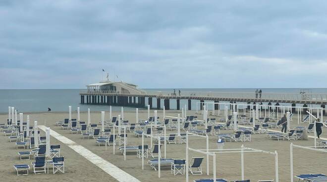 spiaggia lido di camaiore 