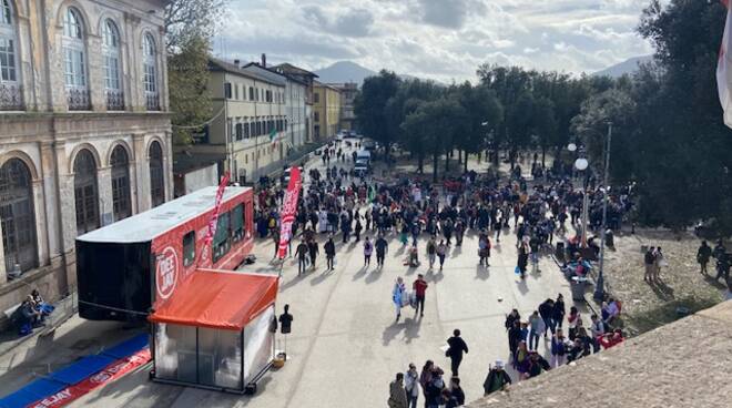 folla  a lucca comics and games 2023 quarto giorno