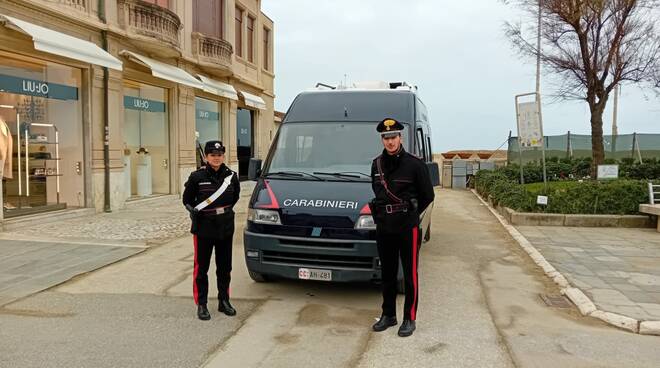 carabinieri viareggio natale sicuro 