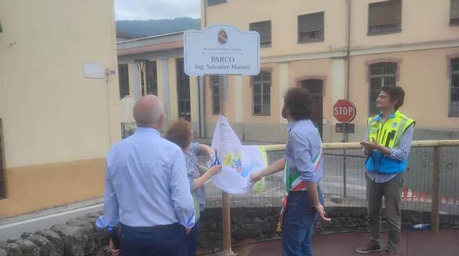 inaugurazione parco dedicato a Salvatore Mariani a borgo a mozzano 