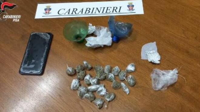 dosi droga sequestro carabinieri san miniato