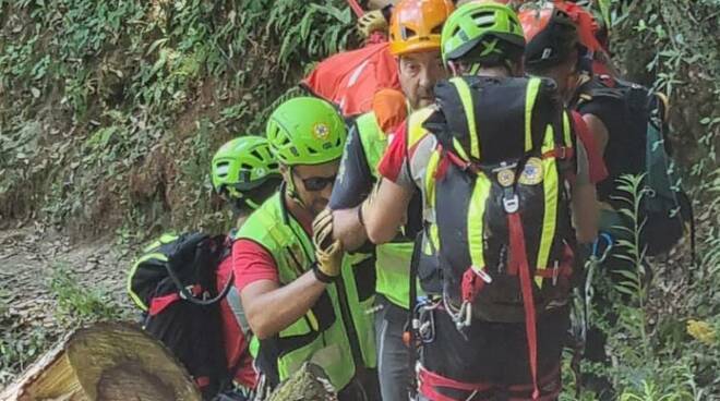 soccorso alpino massa