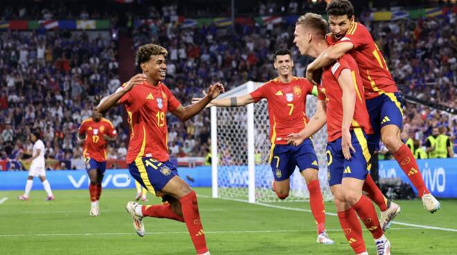 Spagna Francia Photo by Boris Streubel - UEFA/UEFA via Getty Images)