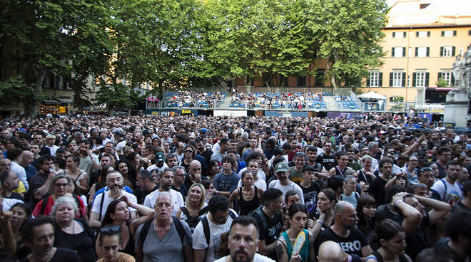 Gli Smashing Pumpkins al Lucca Summer Festival (foto Andrea Simi)