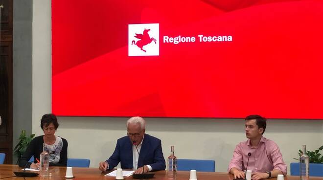 conferenza regione toscana