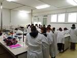 laboratorio, camici, scuola, castelfranco di sotto