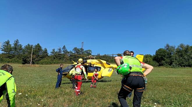 Soccorso Alpino e Speleologico, via degli dei, abetone, escursione