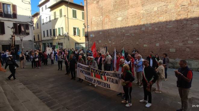 commemorazione dell'80esimo anniversario dell'eccidio del Padule di Fucecchio in piazza del municipio a Castelfranco di Sotto