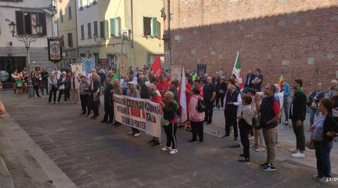 commemorazione dell'80esimo anniversario dell'eccidio del Padule di Fucecchio in piazza del municipio a Castelfranco di Sotto