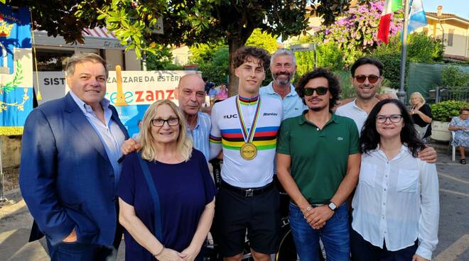 Fabio Del Medico, oro, pietrasanta, campione del mondo di ciclismo su pista, Juniores, ciclismo