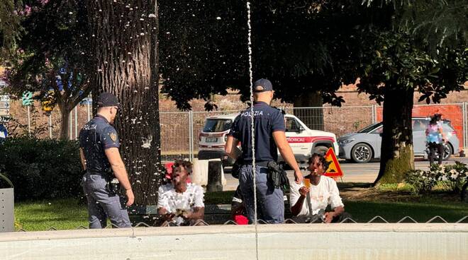 polizia, lucca, stazione